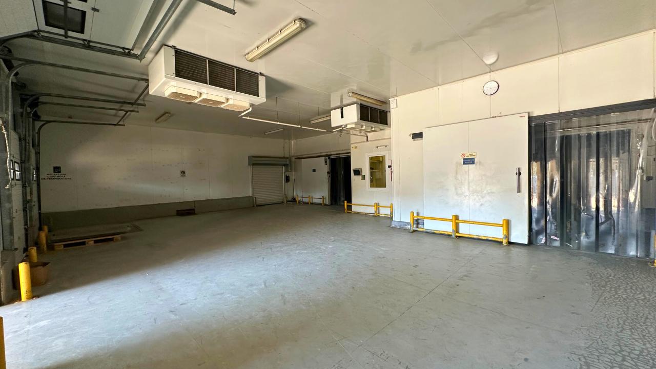 Local d'activité Montreuil 831m² Vente local d'activité Montreuil Seine-Saint-Denis OVACT2531591 3